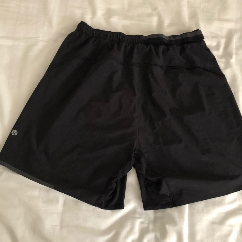 Lululemon Men’s shorts size medium